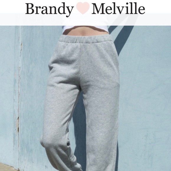 LOOKING FOR brandy melville - Picture 1 of 8